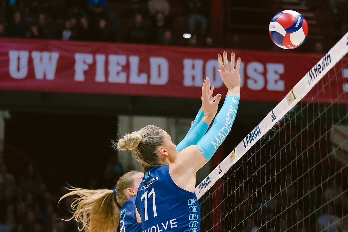 LOVB Madison Outlasts LOVB Salt Lake in First Serve