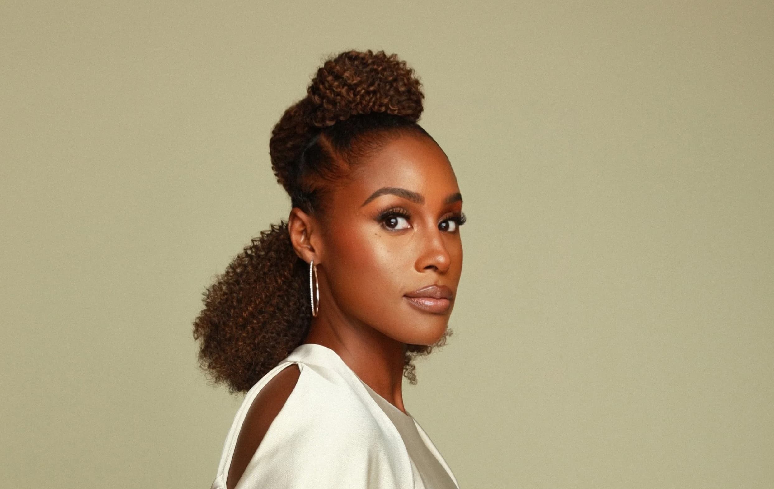 Issa Rae Joins LOVB Los Angeles as Investor