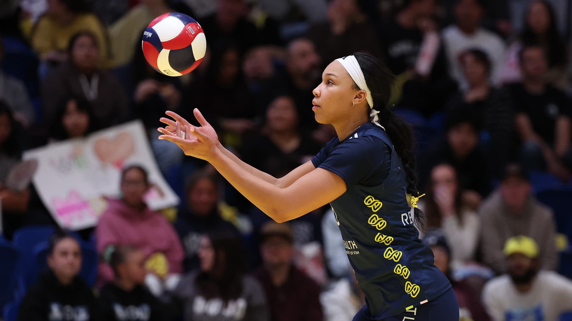 Fields and Pannoy earn Player of the Week honors