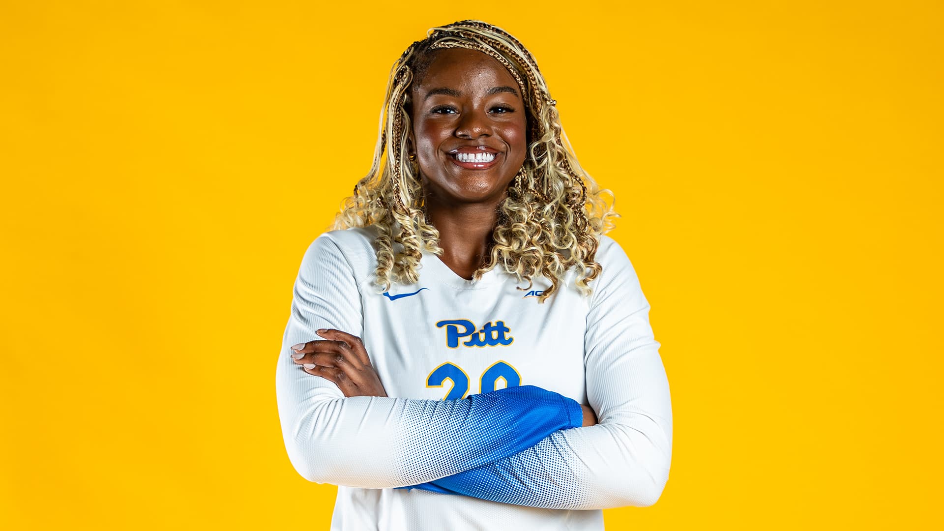 Middle blocker Chiamaka Nwokolo joins LOVB Omaha
