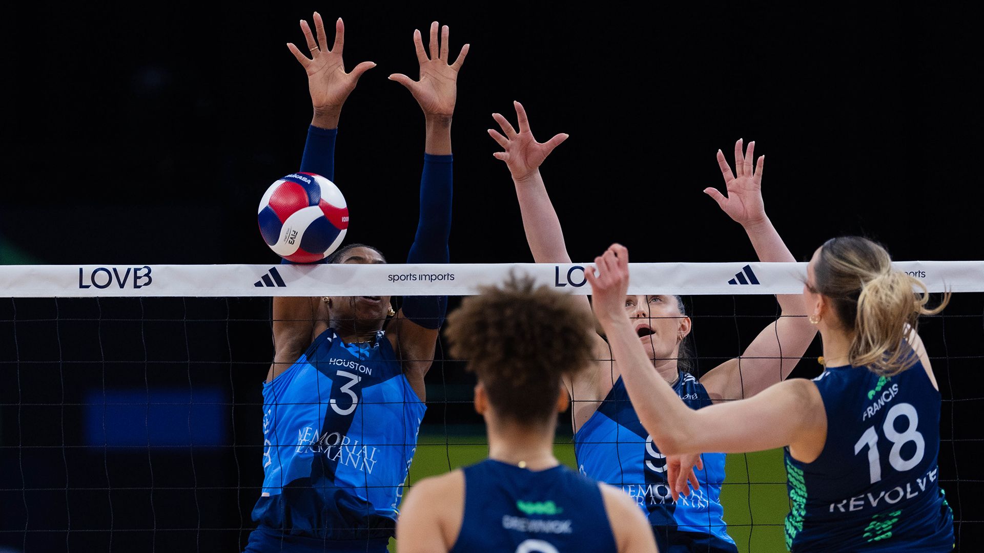 Austin, Omaha into LOVB Finals title match with two more reverse sweeps