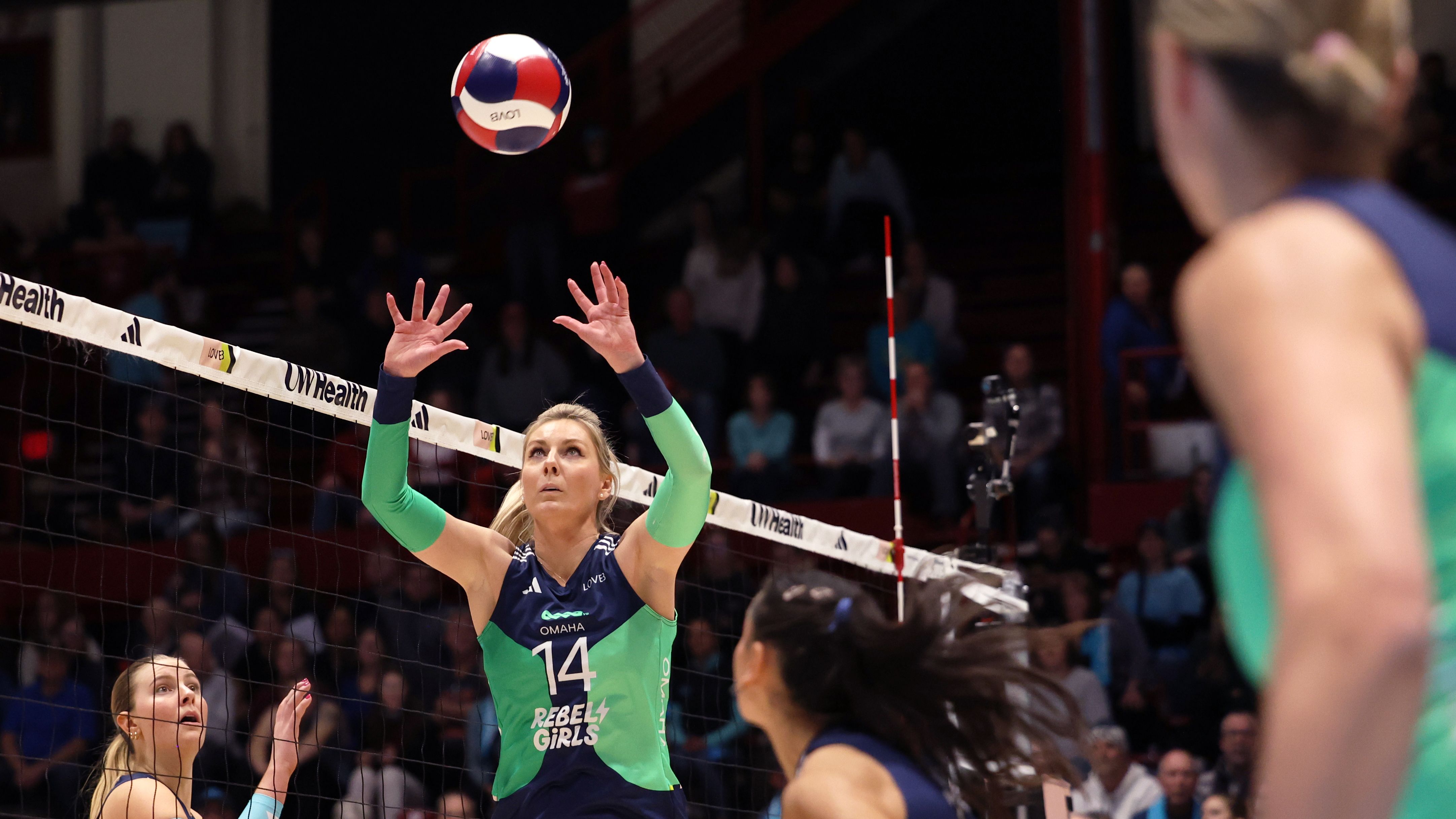 Efficient LOVB Omaha Downs LOVB Madison in Four
