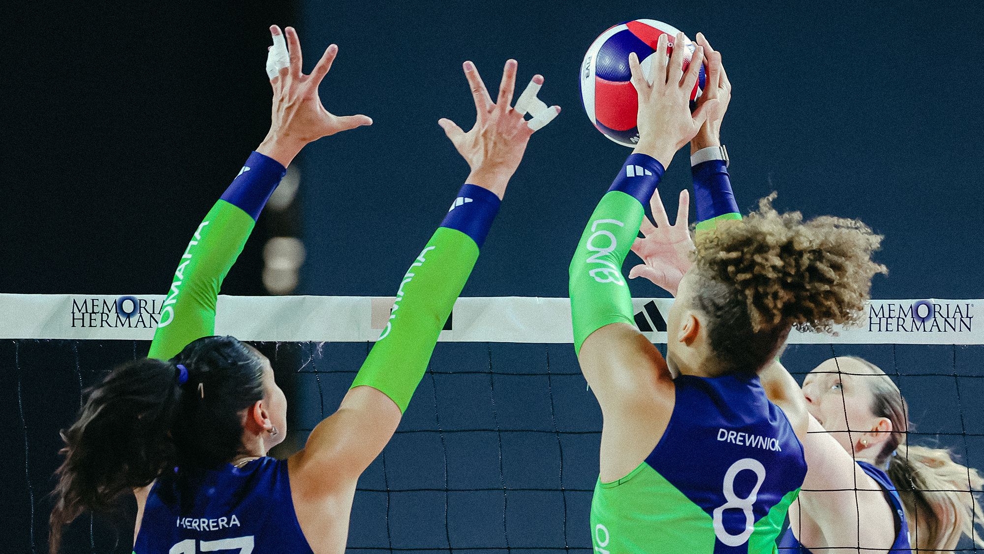 Strong Net Game Powers LOVB Omaha to Win in Debut